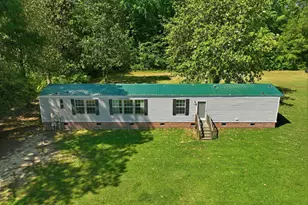 407 Croom St, Magnolia, NC 28453 - Photo 1