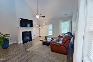 9068 Gdns Grv Rd, Leland, NC 28451 - Photo 8