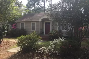 340 E Delaware Ave, Southern Pines, NC 28387 - Photo 2