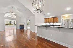124 W Chelsea Ct, Southern Pines, NC 28387 - Photo 14