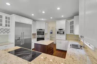 611 Creekwood Drive, Trent Woods, NC 28562 - Photo 4