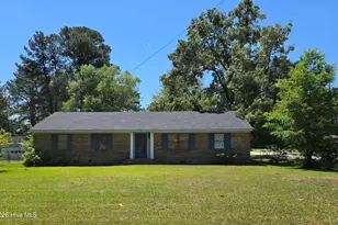 725 Clayton St, Rocky Mount, NC 27803 - Photo 2