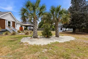8504 Lakeview Dr, Wilmington, NC 28412 - Photo 54