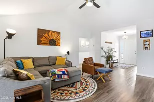 8504 Lakeview Dr, Wilmington, NC 28412 - Photo 10