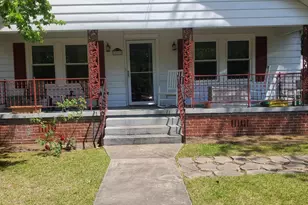 305 Glenwood Dr, Greenville, NC 27834 - Photo 1