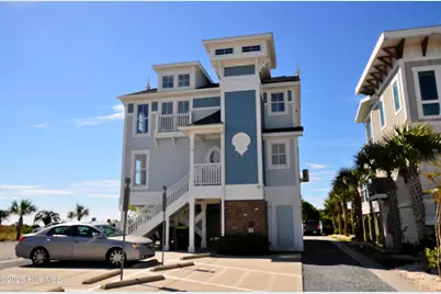 6959 Cambria Court SW, Ocean Isle Beach, NC 28469 - Photo 10