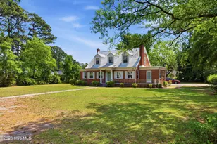 609 S Main St, Red Springs, NC 28377 - Photo 2