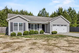 248 Sweet Gum Ln, Richlands, NC 28574 - Photo 4