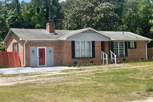 81 Grey Moss Ln, Elizabethtown, NC 28337 - Photo 1
