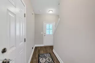 361 S Stingray Ln, Sneads Ferry, NC 28460 - Photo 8