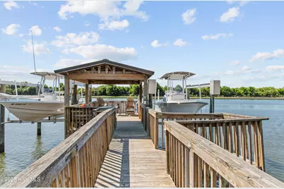 2024 Camelot Drive SW, Ocean Isle Beach, NC 28469 - Photo 14