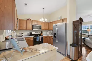 201 Candler Ct, Richlands, NC 28574 - Photo 10