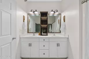 4134 Vanessa Dr SE, Southport, NC 28461 - Photo 6