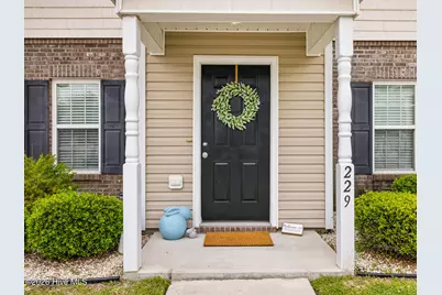 229 Glen Cannon Drive, Jacksonville, NC 28546 - Photo 6