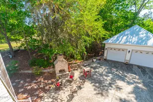 109 Weaver Dr, Lake Waccamaw, NC 28450 - Photo 42