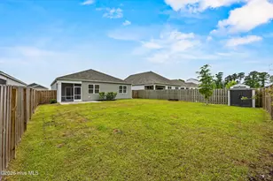 208 Airlie Vista Ln, Surf City, NC 28445 - Photo 28
