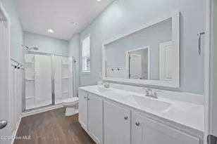 208 Airlie Vista Ln, Surf City, NC 28445 - Photo 12