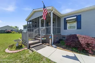 545 Koonce Fork Rd, Richlands, NC 28574 - Photo 6