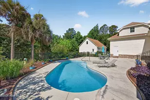 305 Pecan Ct, Hampstead, NC 28443 - Photo 54