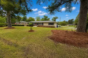 502 Clearbrook Dr, Wilmington, NC 28409 - Photo 2