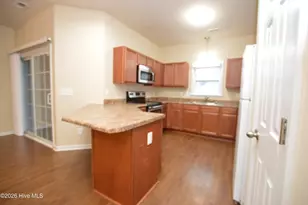 120 Waterstone Ln, Jacksonville, NC 28546 - Photo 4