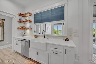 706 Creighton Circle SW, Ocean Isle Beach, NC 28469 - Photo 12