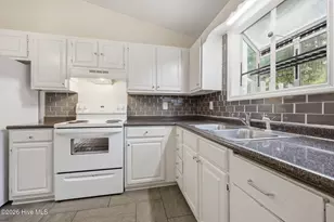 774 Pinewood Dr, Jacksonville, NC 28546 - Photo 26