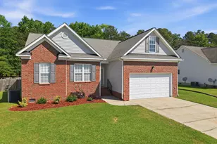 2752 Barefoot Ln, Winterville, NC 28590 - Photo 2