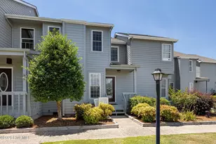 8711 Plantation Dr, Emerald Isle, NC 28594 - Photo 1