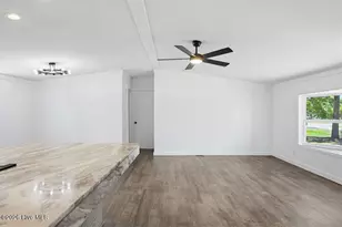 108 N Queens St, Hubert, NC 28539 - Photo 14