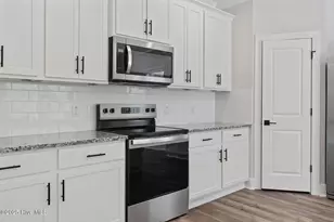 92 S Umbrella Palm Dr, Hampstead, NC 28443 - Photo 6