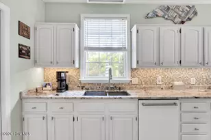 121 Colquitt Dr, Wilmington, NC 28412 - Photo 18