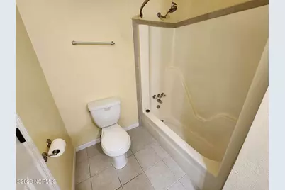 105 Briarwood Court, Jacksonville, NC 28546 - Photo 18