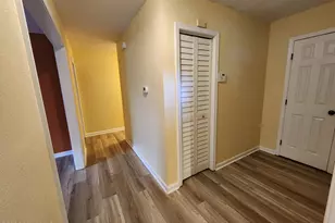 105 Briarwood Ct, Jacksonville, NC 28546 - Photo 4