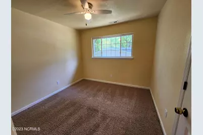 105 Briarwood Court, Jacksonville, NC 28546 - Photo 12