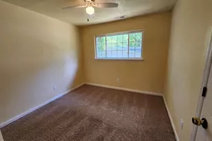 105 Briarwood Ct, Jacksonville, NC 28546 - Photo 12