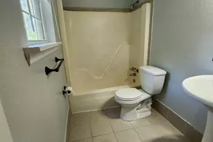 105 Briarwood Ct, Jacksonville, NC 28546 - Photo 22