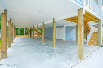 130 NE 32 Street, Oak Island, NC 28465 - Photo 4