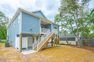 130 NE 32nd St, Oak Island, NC 28465 - Photo 10