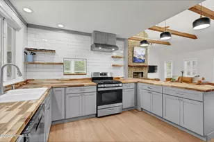 2002 Klein Rd, Wilmington, NC 28405 - Photo 10