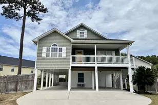 733 Ocracoke Dr, Wilmington, NC 28412 - Photo 1