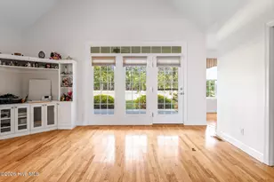402 Lockwood Ln SW, Supply, NC 28462 - Photo 6