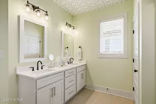 204 Back St, Newport, NC 28570 - Photo 44