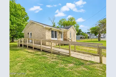 3649 S Walnut Street, Farmville, NC 27828 - Photo 2