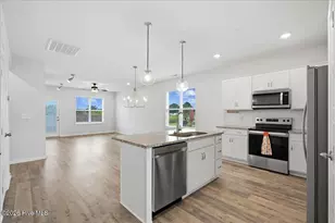619 Sturgeon St, Smithfield, NC 27577 - Photo 8