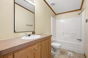 135 Hotel Branch Ln, Richlands, NC 28574 - Photo 18