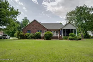 606 Taberna Cir, New Bern, NC 28562 - Photo 14