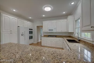 606 Taberna Circle, New Bern, NC 28562 - Photo 16