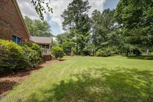 606 Taberna Cir, New Bern, NC 28562 - Photo 16