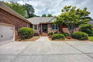 606 Taberna Cir, New Bern, NC 28562 - Photo 4